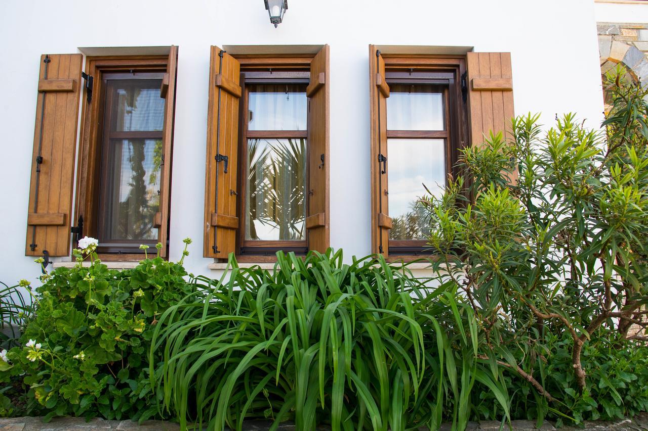Guesthouse Enastron * Chorefton